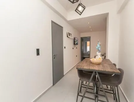 Апартаменты Hidden Paradise